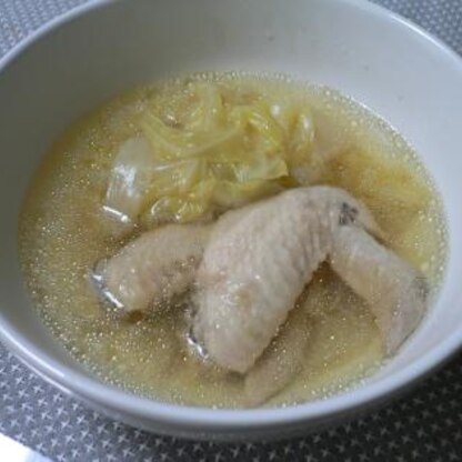 鶏の旨味がスープにしっかり出て凄く美味しかったです♪
入れて煮るだけ、簡単なのも嬉しいです～ご馳走様でした☆